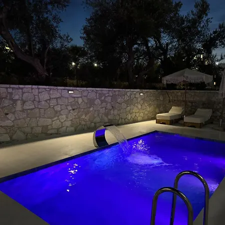 Ambra Hotel 3*