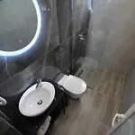 Ambra فندق كساميل
