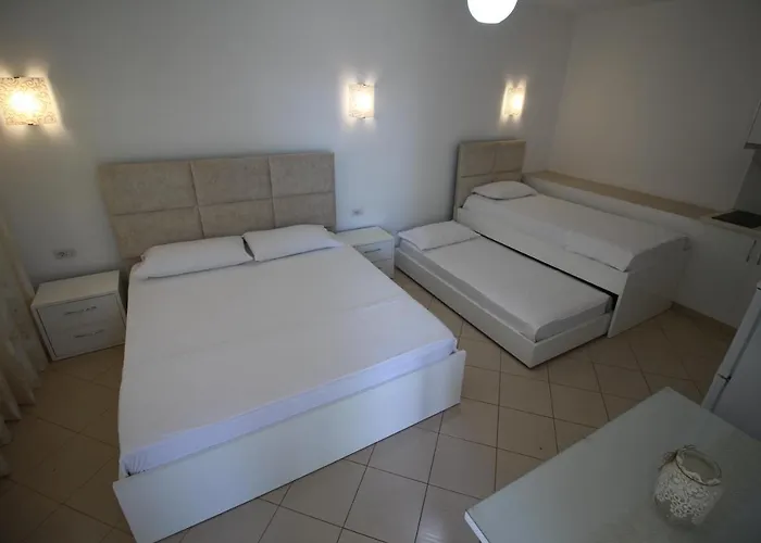 Hotel Ambra 3*