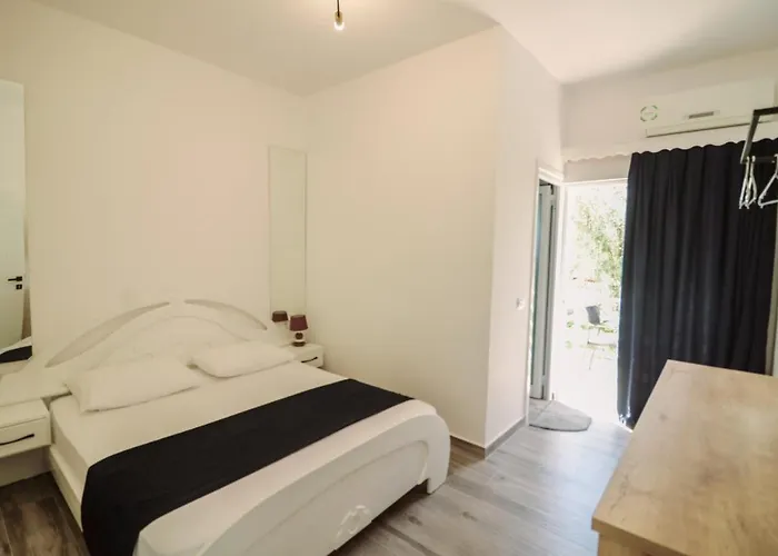 Hotel Ambra Ksamil